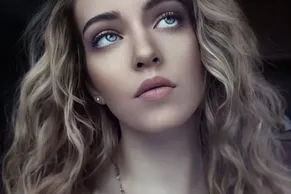 makeup.png